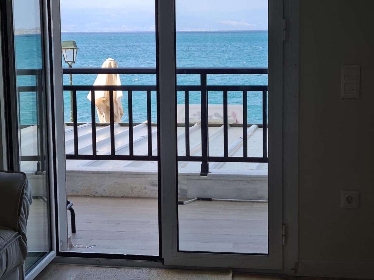 Grace Seaside Daire Loutráki Dış mekan fotoğraf