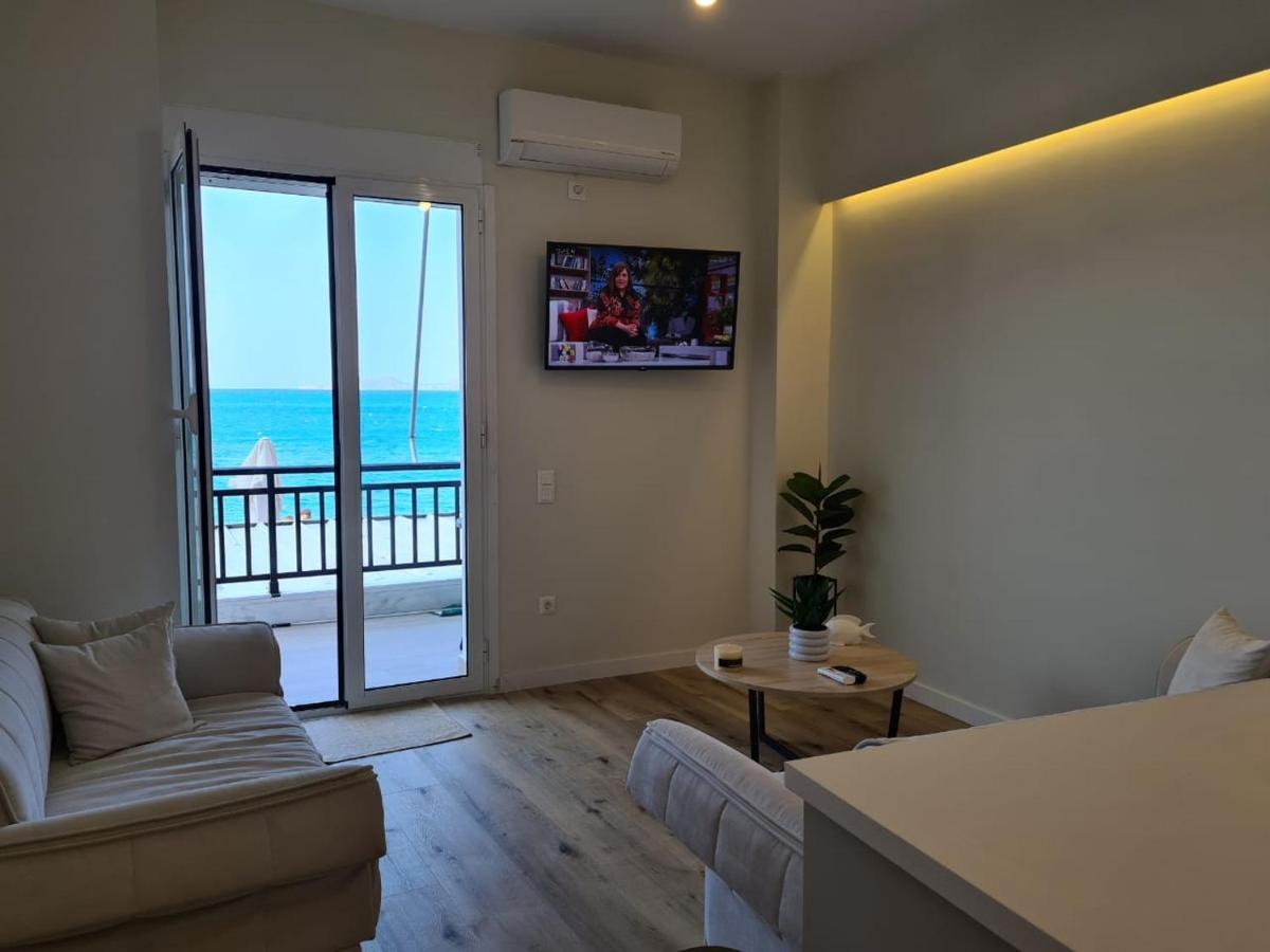 Grace Seaside Daire Loutráki Dış mekan fotoğraf